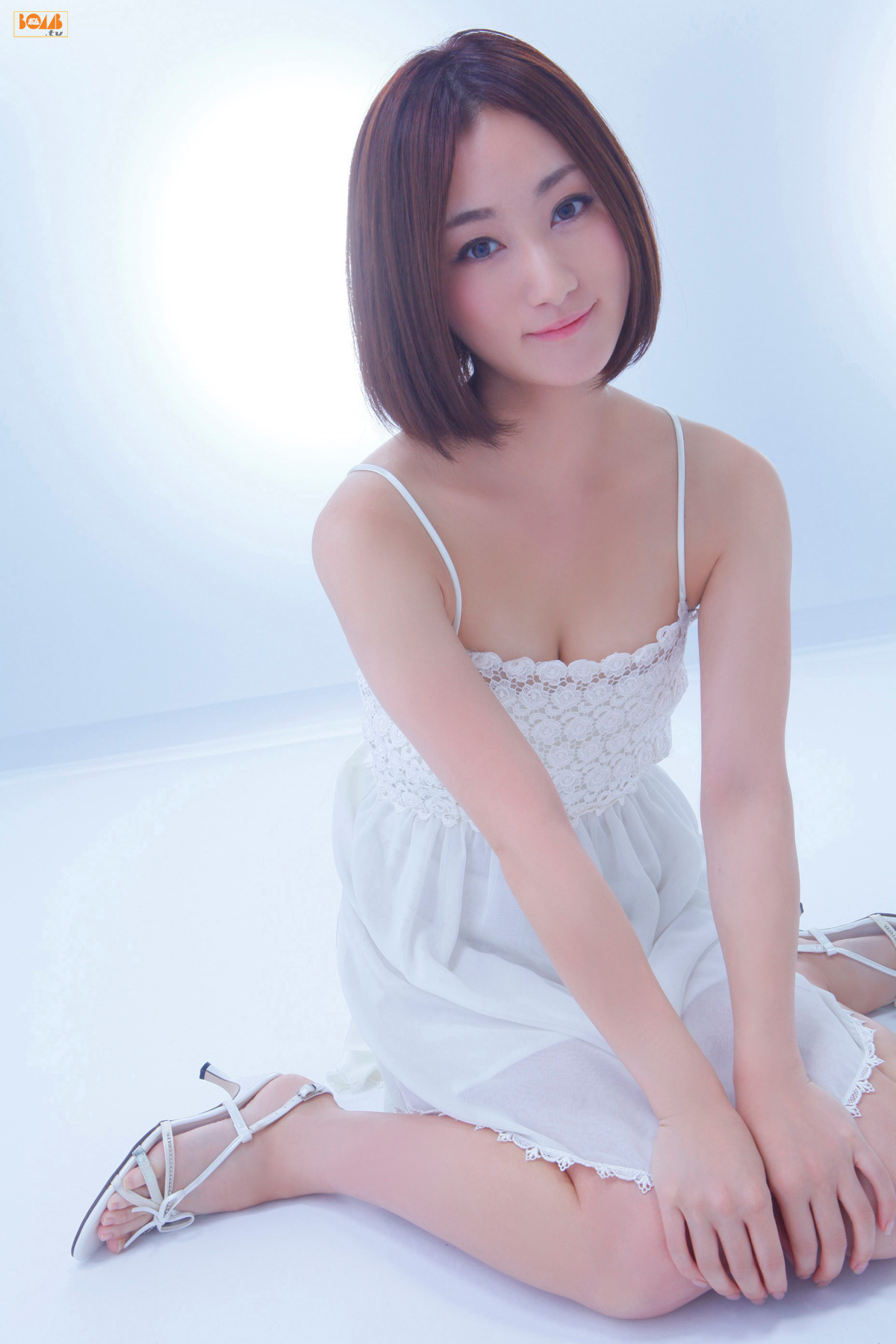 Yoshinaga Mika[ BOMB.TV ]20101 beauty pictures